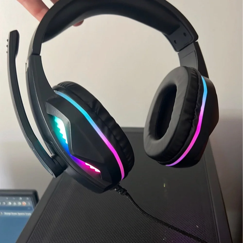 RGB Gaming Headset (W/ Built In Mic) *NEVER USED*